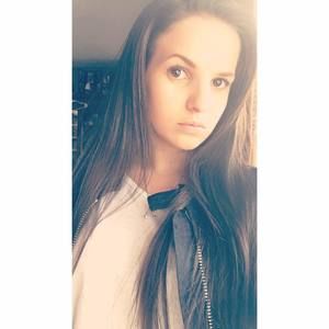 Meet your Posher, Caitlin